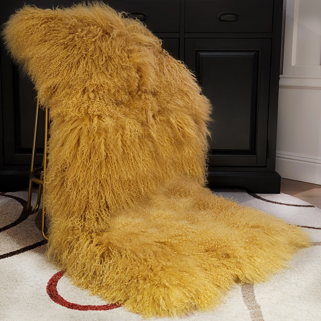 What Is Mongolian Lamb Fur and Tibetan Lamb Fur?