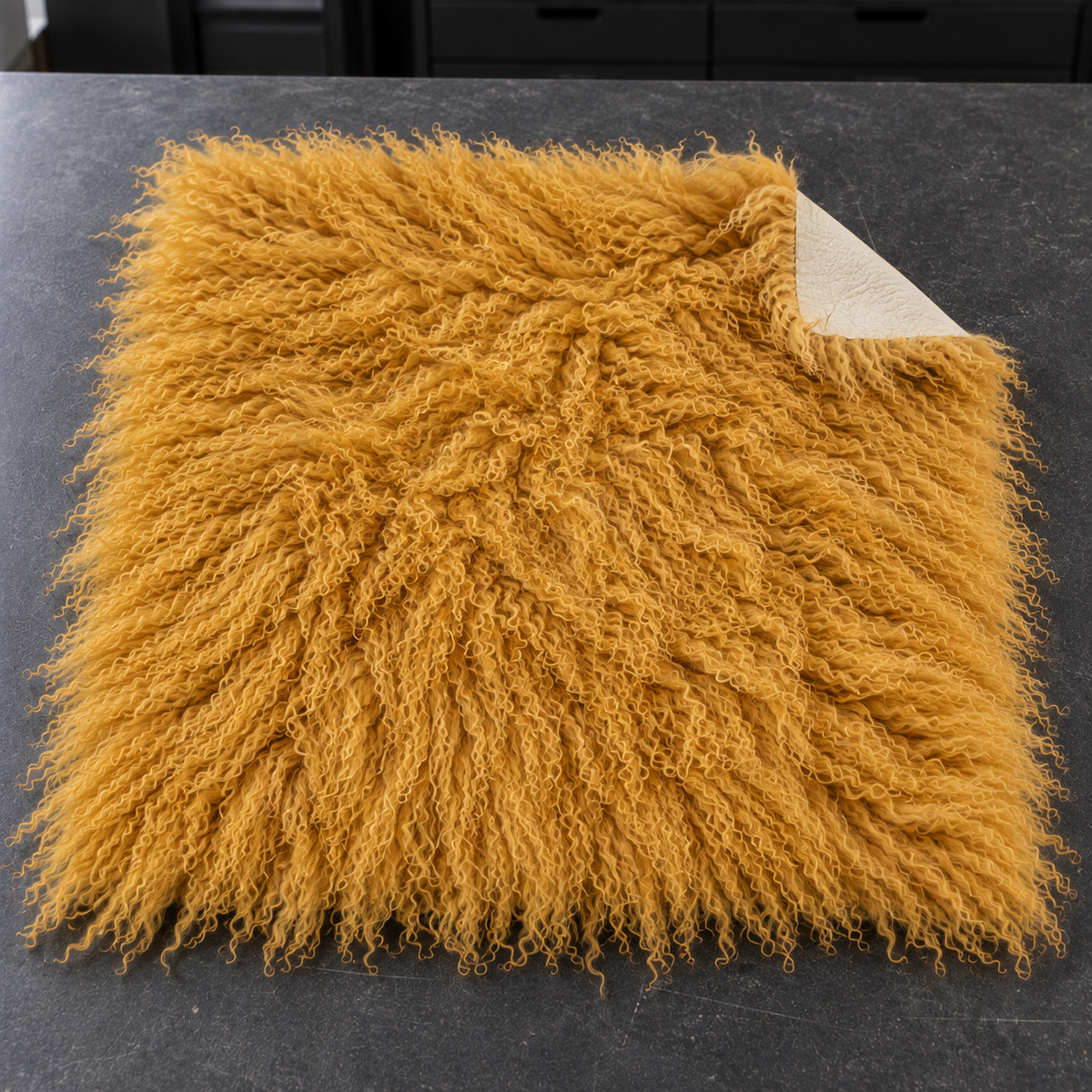 Mongolian/Tibetan Lamb Fur Sheepskin Plate - 2' × 2'