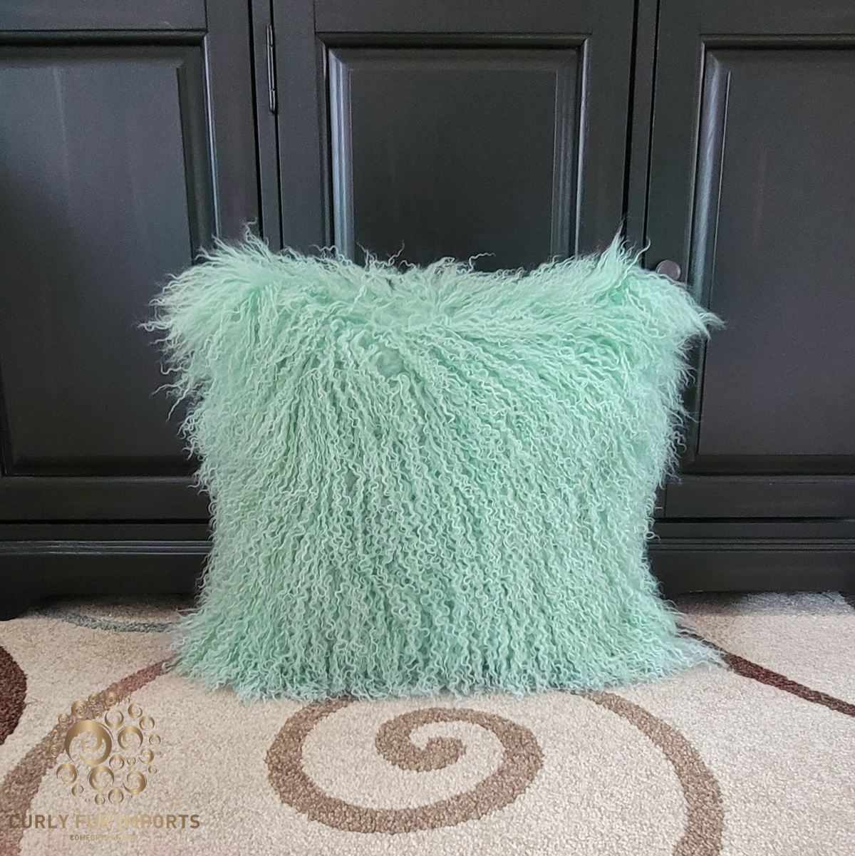 20" x 20" Tibetan Mongolian Lamb Fur Pillow Single Sided — Mint