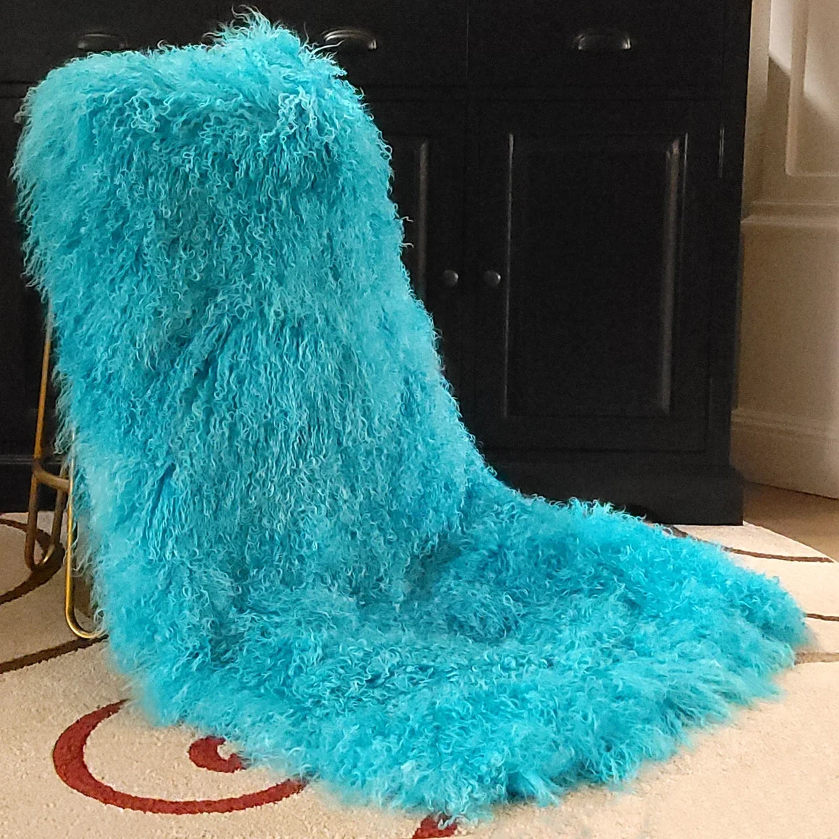 Mongolian/Tibetan Lamb Fur Sheepskin Plate – 2' × 4' - Turquoise