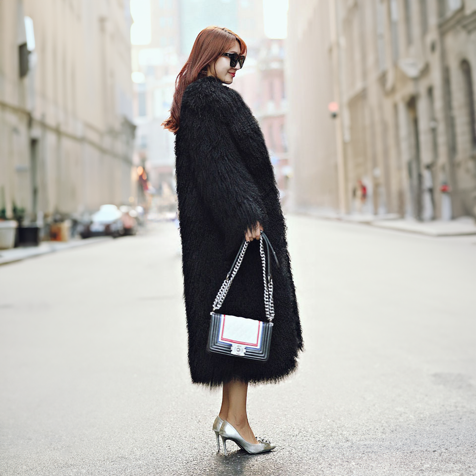Tibetan Mongolian Lamb Fur Coat Black