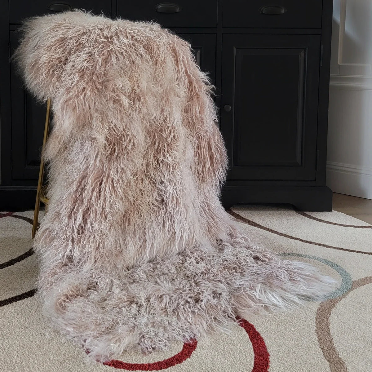 Mongolian/Tibetan Lamb Fur Sheepskin Plate – 2' × 4' - Frosted Tan