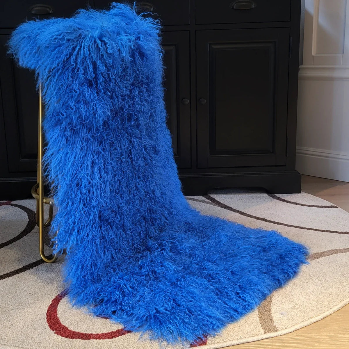 Mongolian/Tibetan Lamb Fur Sheepskin Plate – 2' × 4' - Royal Blue