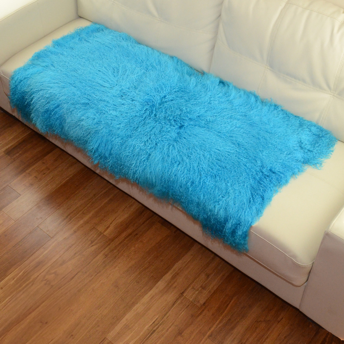 Tibetan Mongolian Lamb Fur Throw 2' x 4' — Turquoise