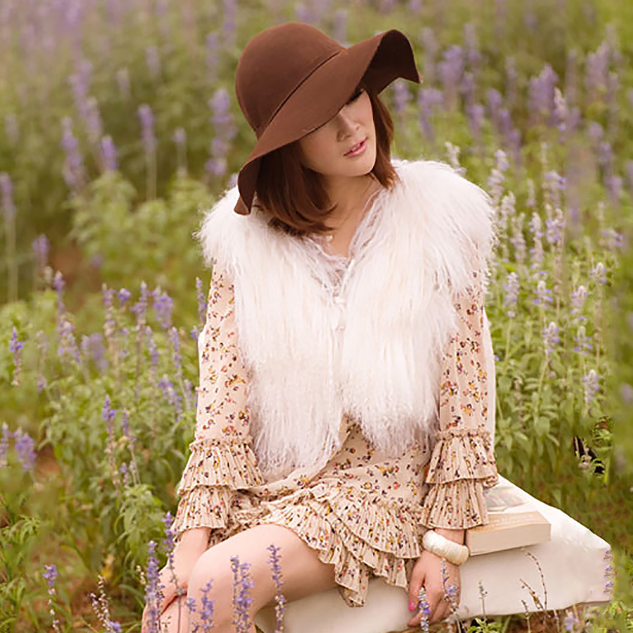 14" Cropped Tibetan Mongolian Lamb Fur Vest — Natural White